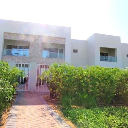 Holiday Home 3 Bedroom Seaview ราสอัลไคมาห์ ภายนอก รูปภาพ