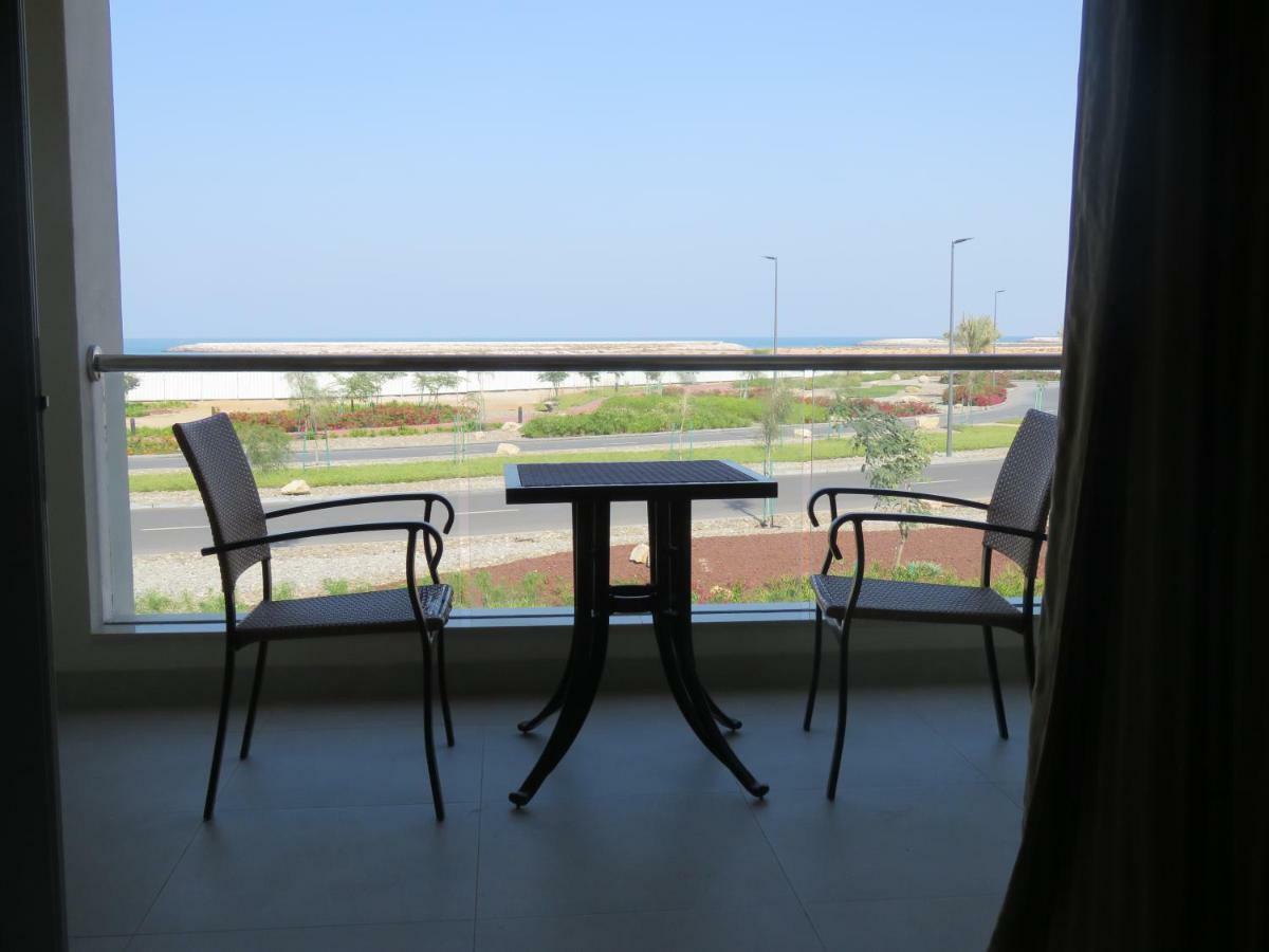 Holiday Home 3 Bedroom Seaview ราสอัลไคมาห์ ภายนอก รูปภาพ